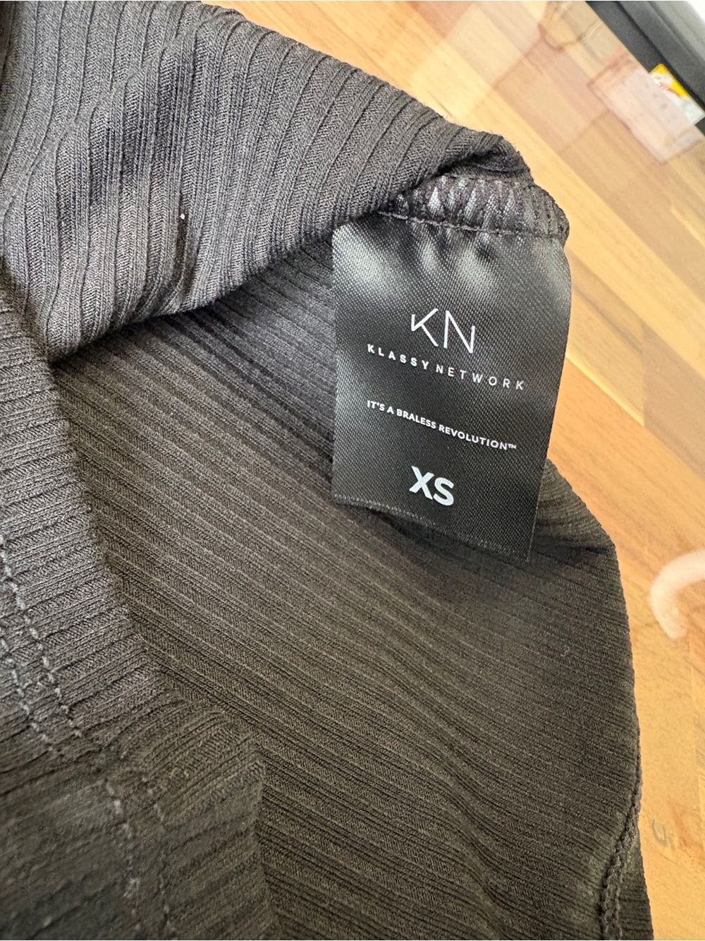 NWT Klassy Network Black Ribbed Racerback Tank Removable Cups XS Athleisure - Picture 5 of 9